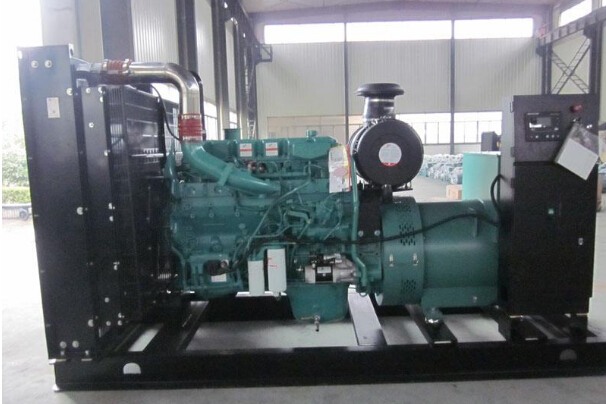德州二手常柴300kw大型柴油发电机组