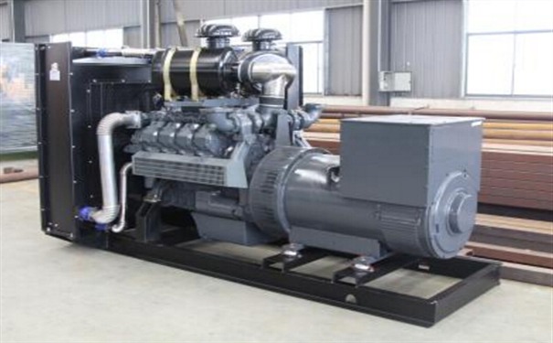 德州二手康明斯50kw小型柴油发电机组